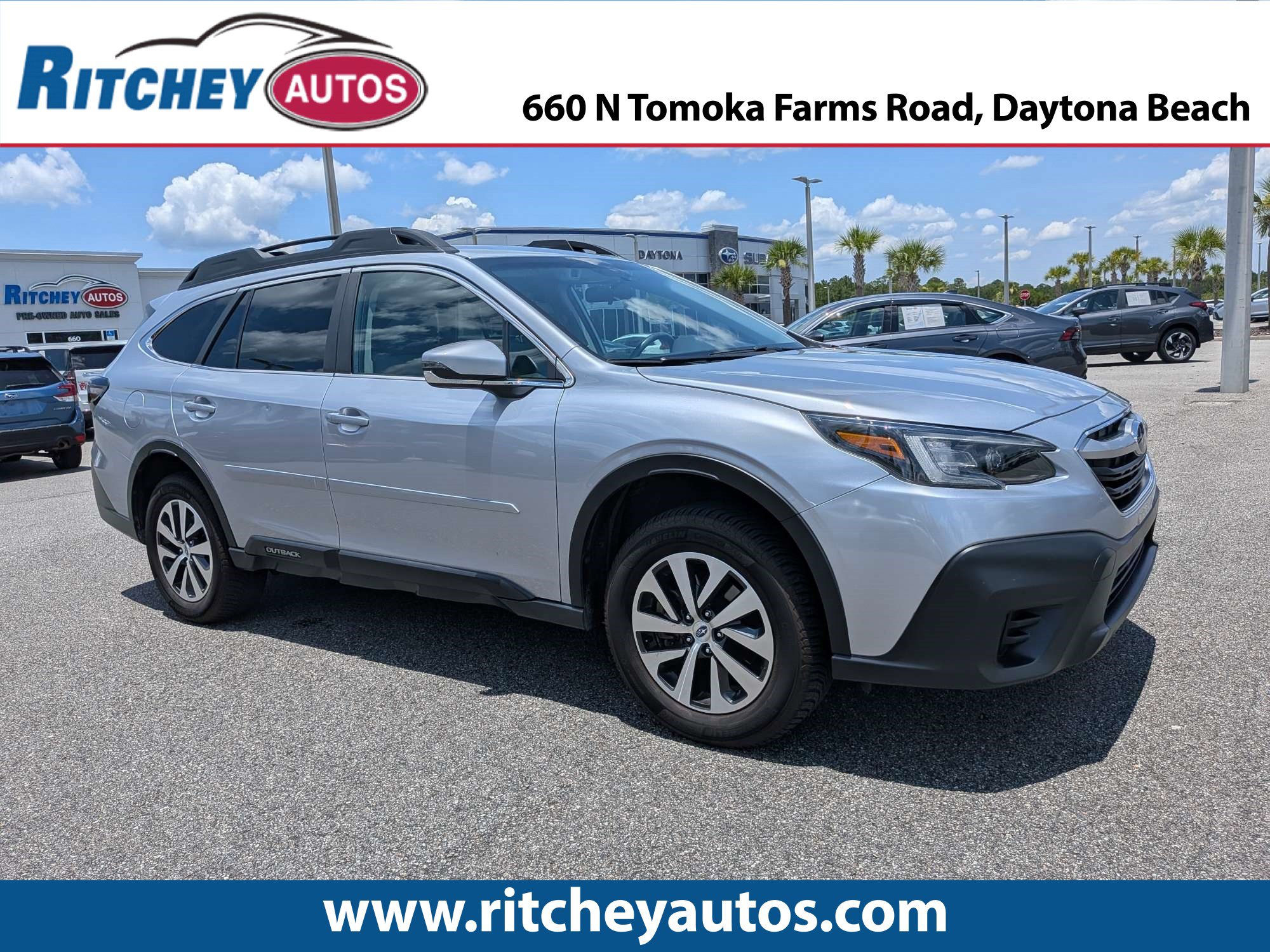 Used 2022 Subaru Outback Premium AWD/4WD image 1