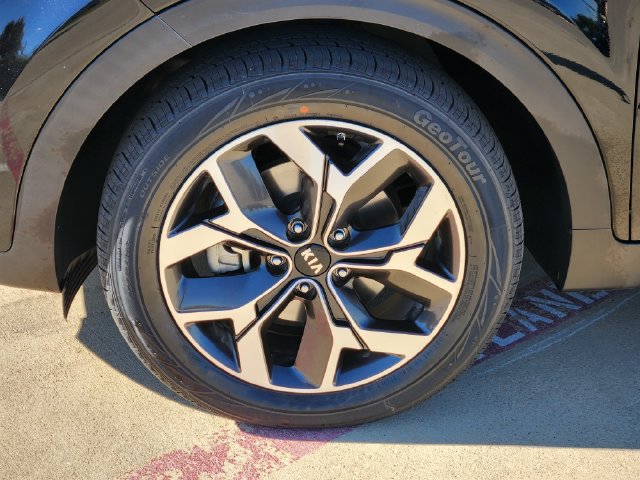 Certified 2022 Kia Sportage EX FWD image 12
