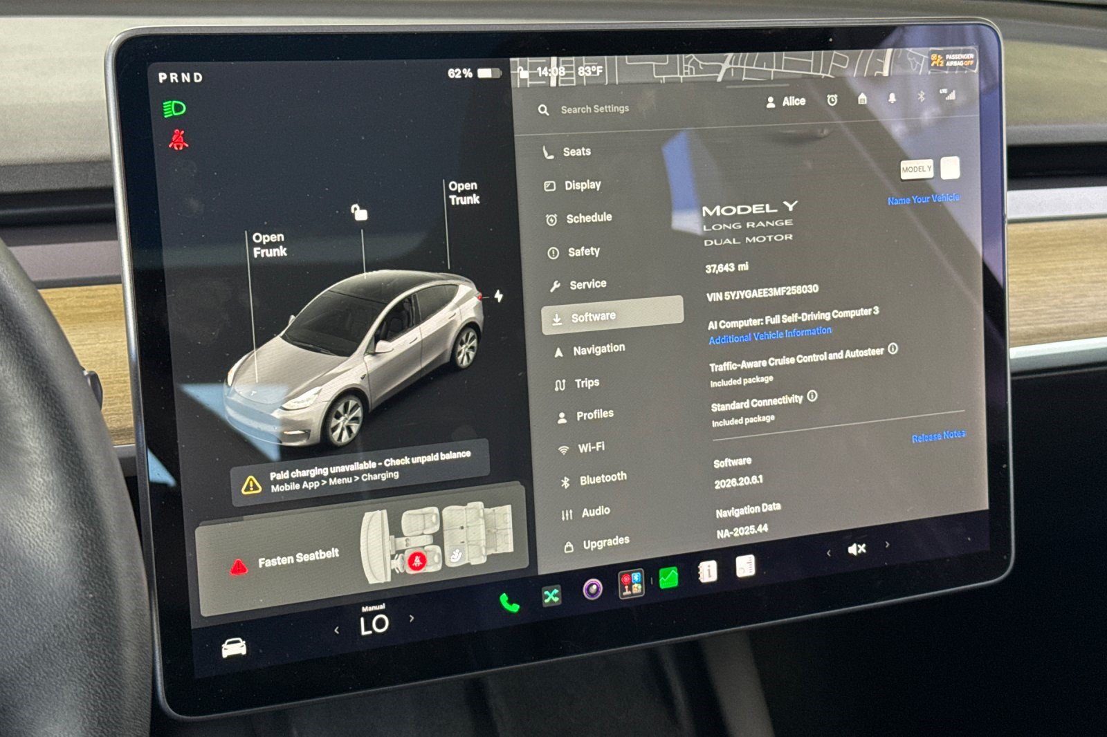 Used 2021 Tesla Model Y Long Range AWD/4WD image 23