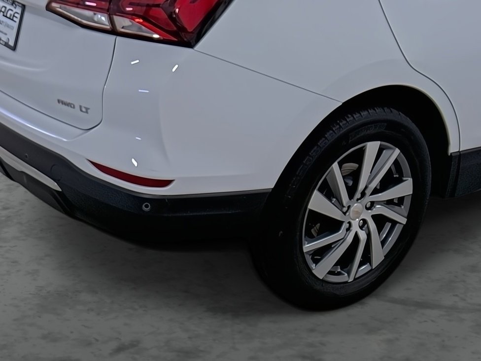 Used 2024 Chevrolet Equinox LT AWD/4WD image 12