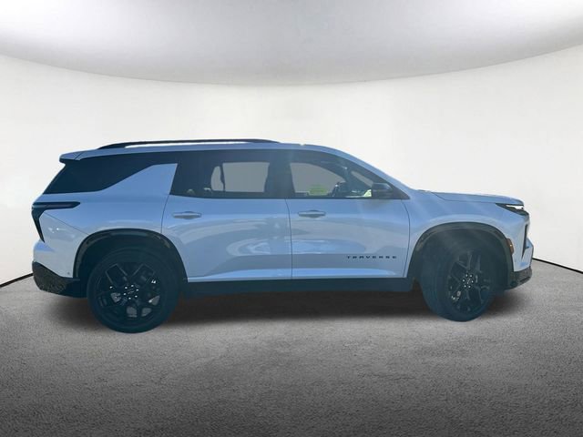 Used 2025 Chevrolet Traverse RS w/ LPO, Floor Liner Package image 17