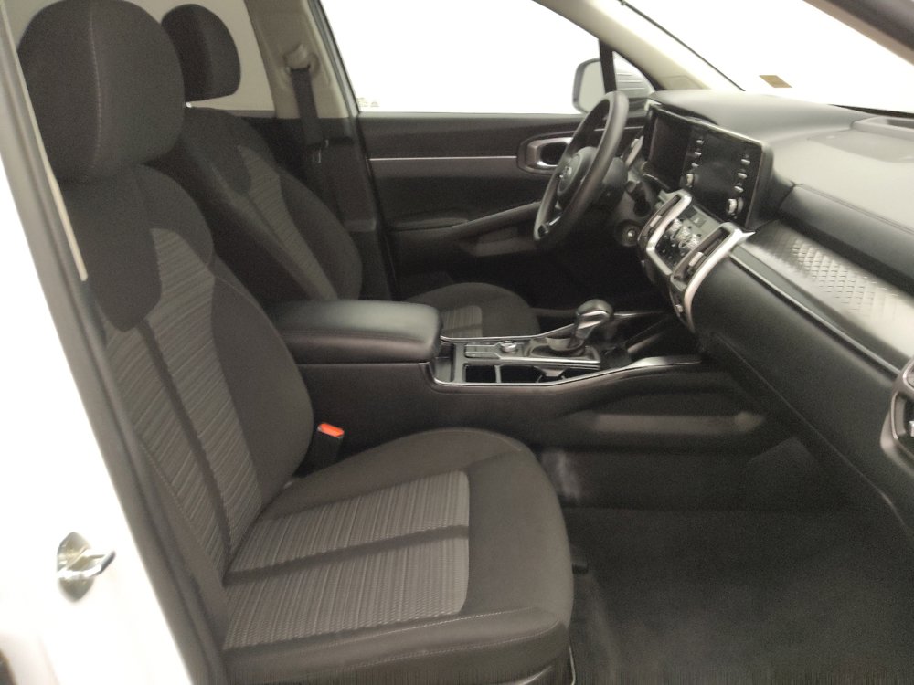 Used 2021 Kia Sorento LX AWD/4WD image 21