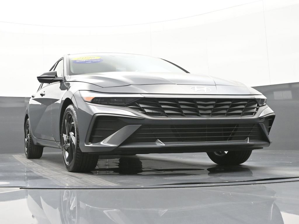 Certified 2026 Hyundai Elantra Sport w/ Cargo Package image 53