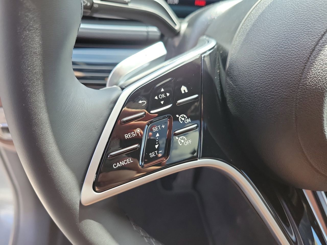 New 2026 Mercedes-Benz GLE 350 4MATIC image 26