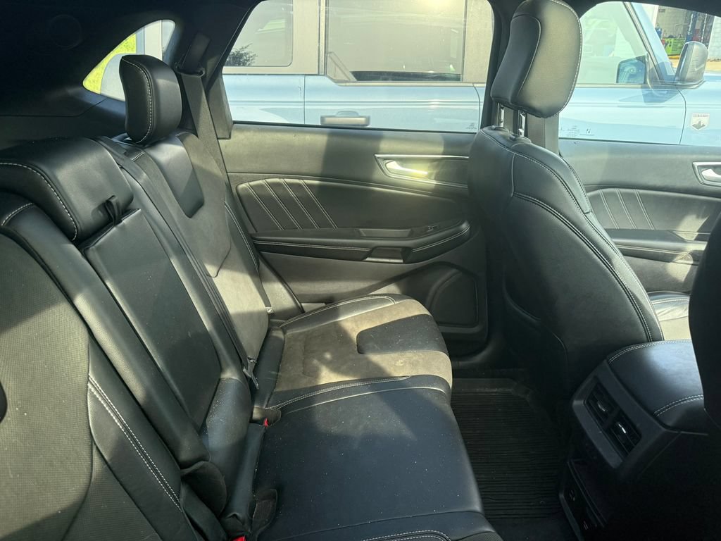 Certified 2021 Ford Edge ST w/ Equipment Group 401A AWD/4WD image 7