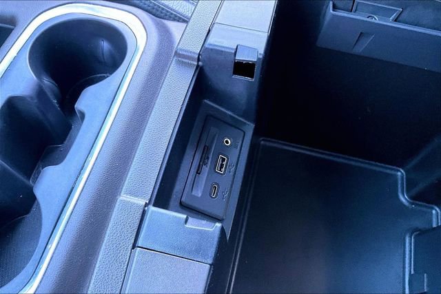 Used 2023 GMC Sierra 2500 Denali w/ Denali Ultimate Package image 17