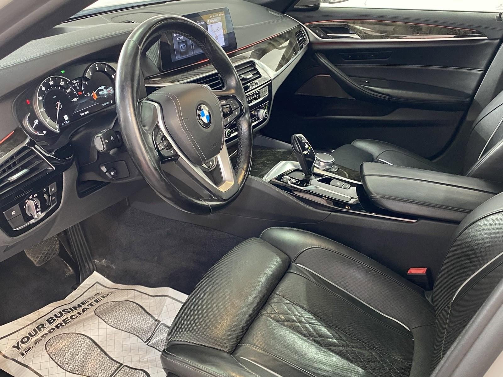 Used 2018 BMW 540i xDrive image 22