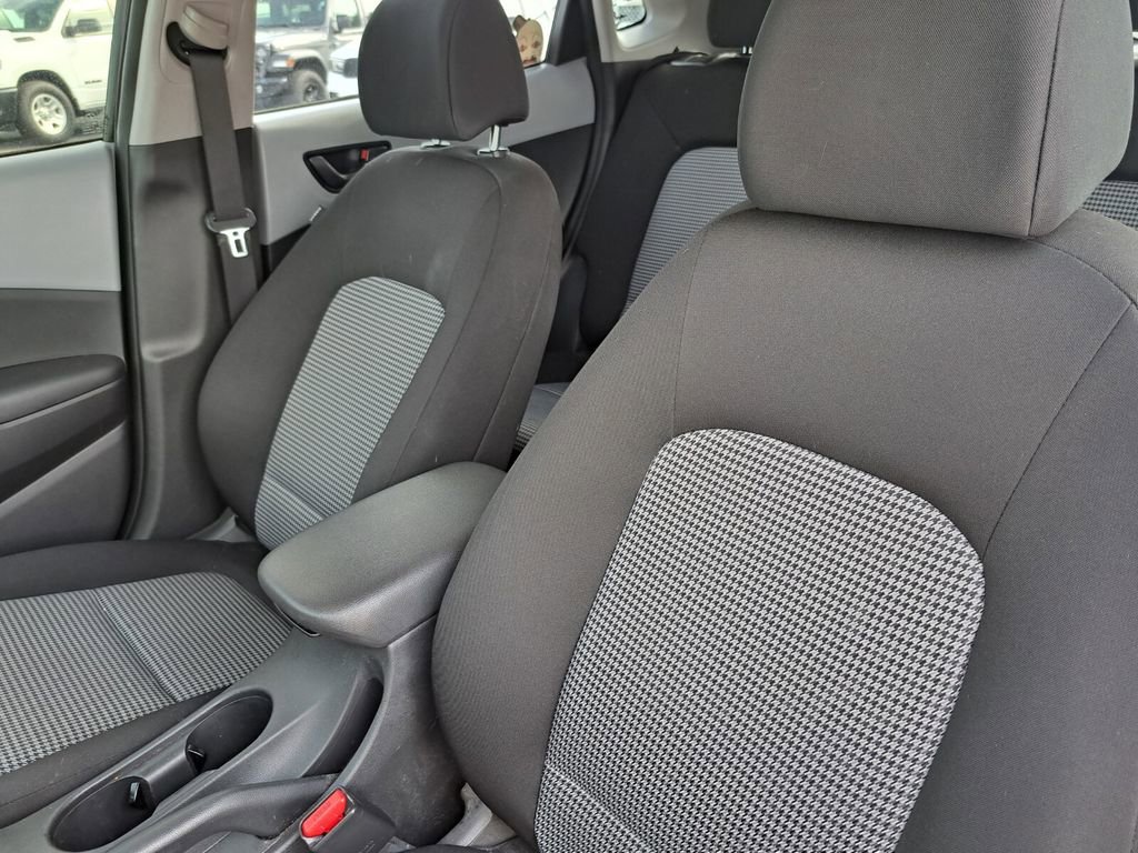 Used 2021 Hyundai Kona SEL Plus image 18
