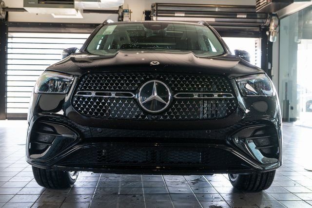 New 2026 Mercedes-Benz GLE 450e 4MATIC image 2