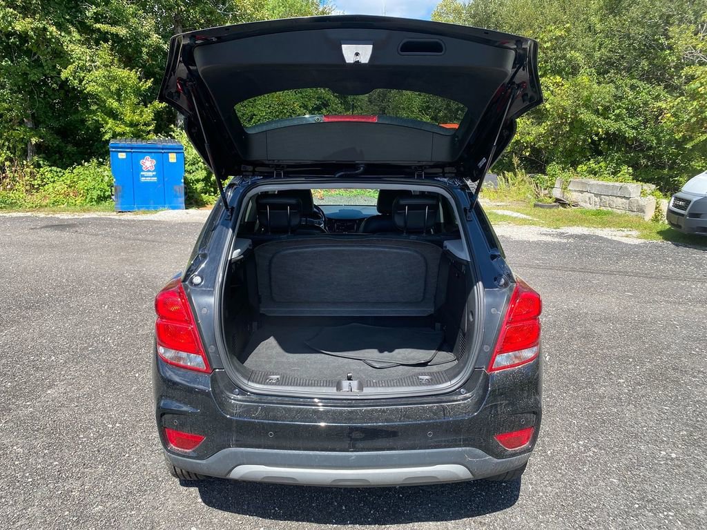 Used 2019 Chevrolet Trax LT w/ Driver Confidence Package image 23