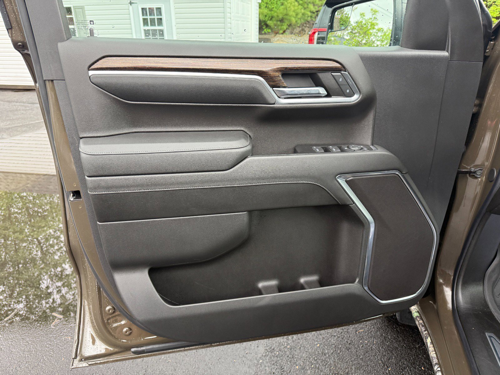 Used 2024 GMC Sierra 1500 Elevation image 15