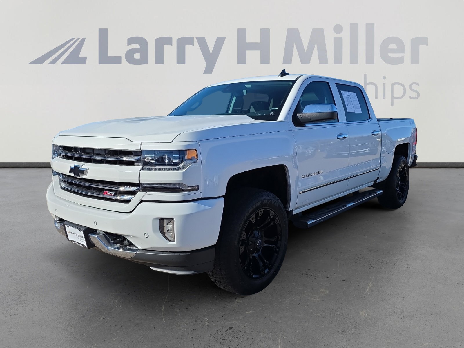 Used 2017 Chevrolet Silverado 1500 LTZ Z71 w/ LTZ Plus Package