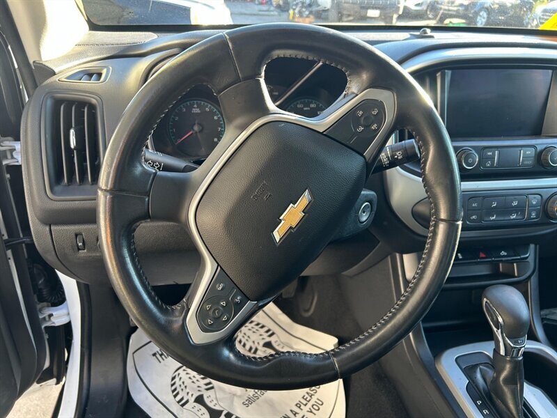 Used 2022 Chevrolet Colorado LT w/ LT Convenience Package RWD image 28