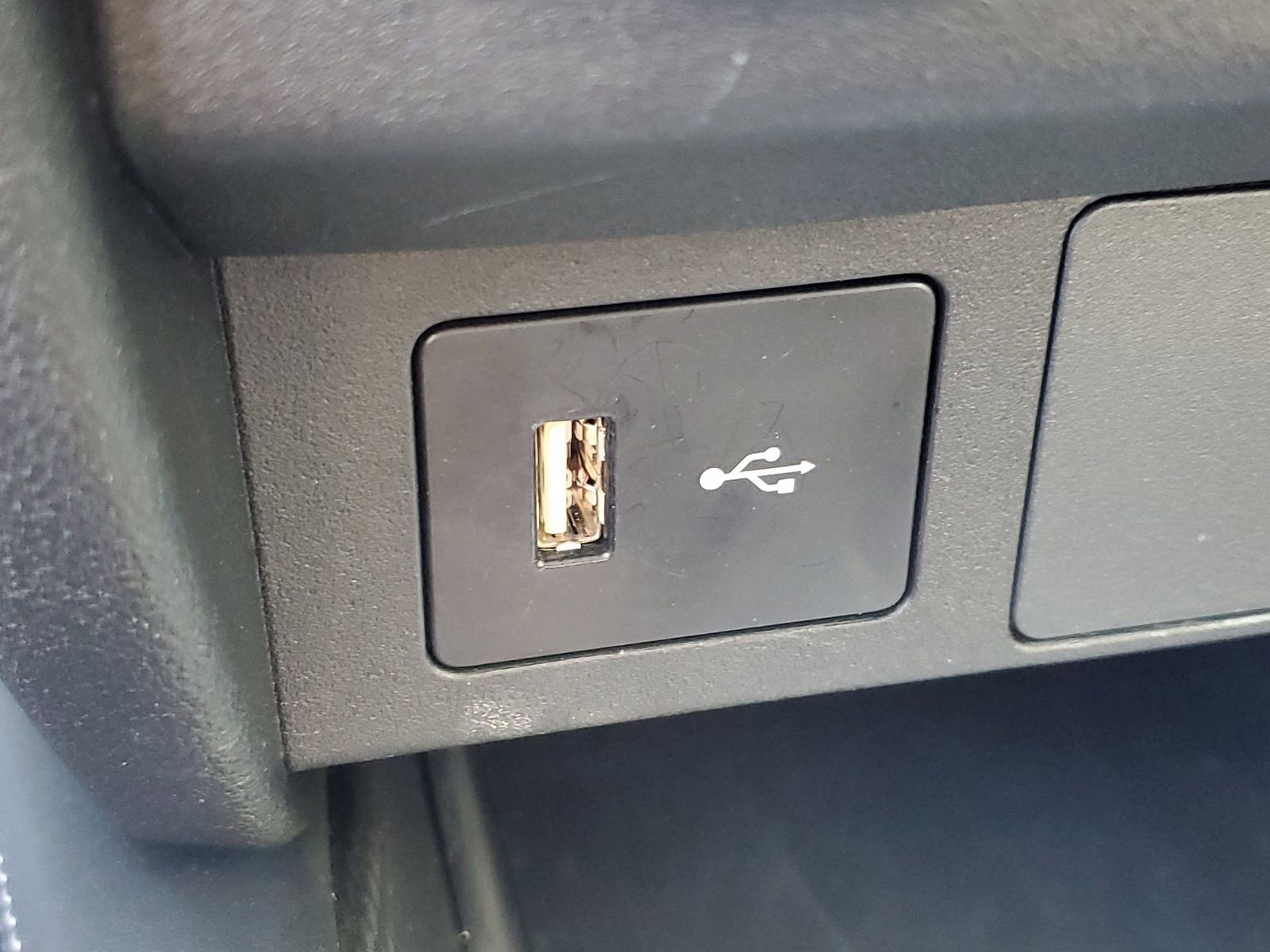 Used 2025 Mitsubishi Outlander Sport ES AWD/4WD image 23