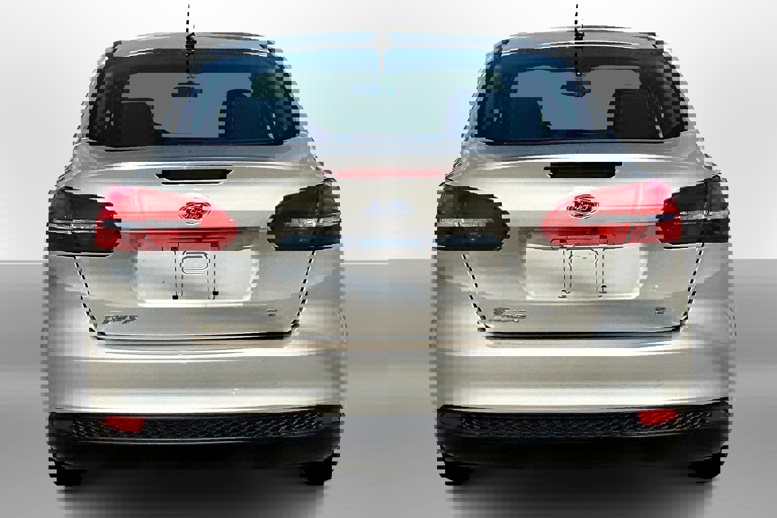 Used 2018 Ford Focus SE image 4