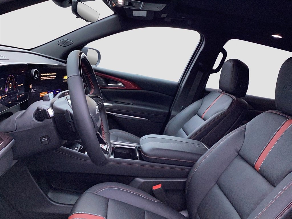 New 2026 Chevrolet Traverse RS w/ LPO, Floor Liner Package image 9