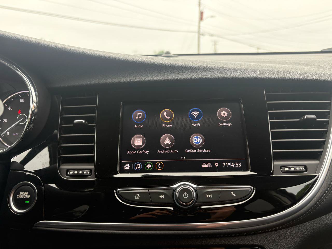 Used 2022 Buick Encore Preferred w/ Safety Package FWD image 17
