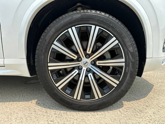 Certified 2023 Volvo XC90 B6 Core w/ Climate Package AWD/4WD image 11