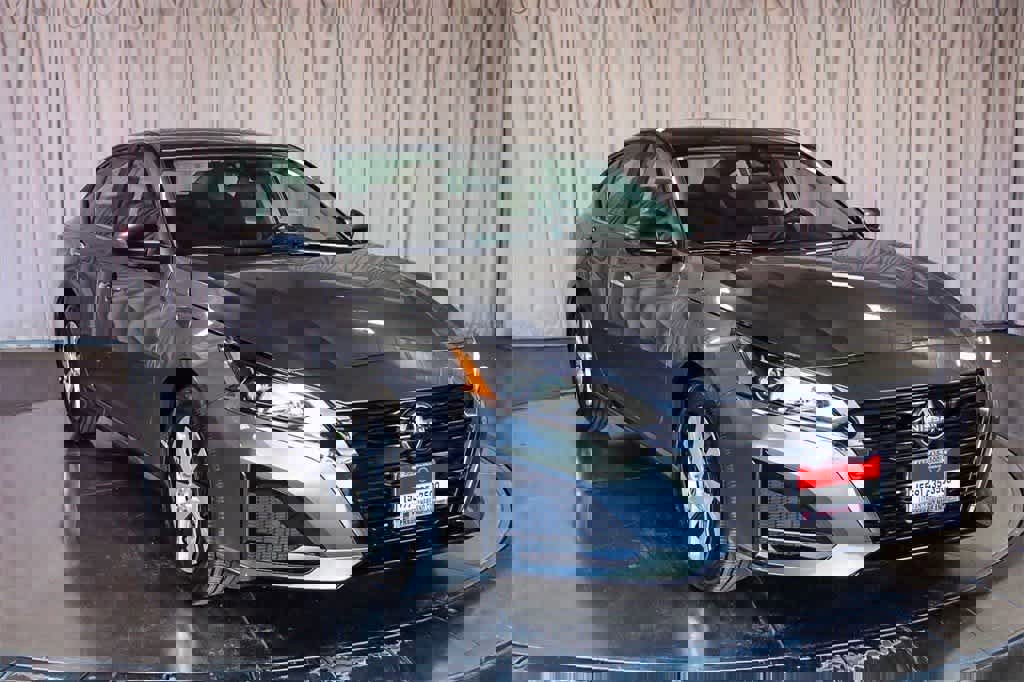 New 2025 Nissan Altima 2.5 S image 6