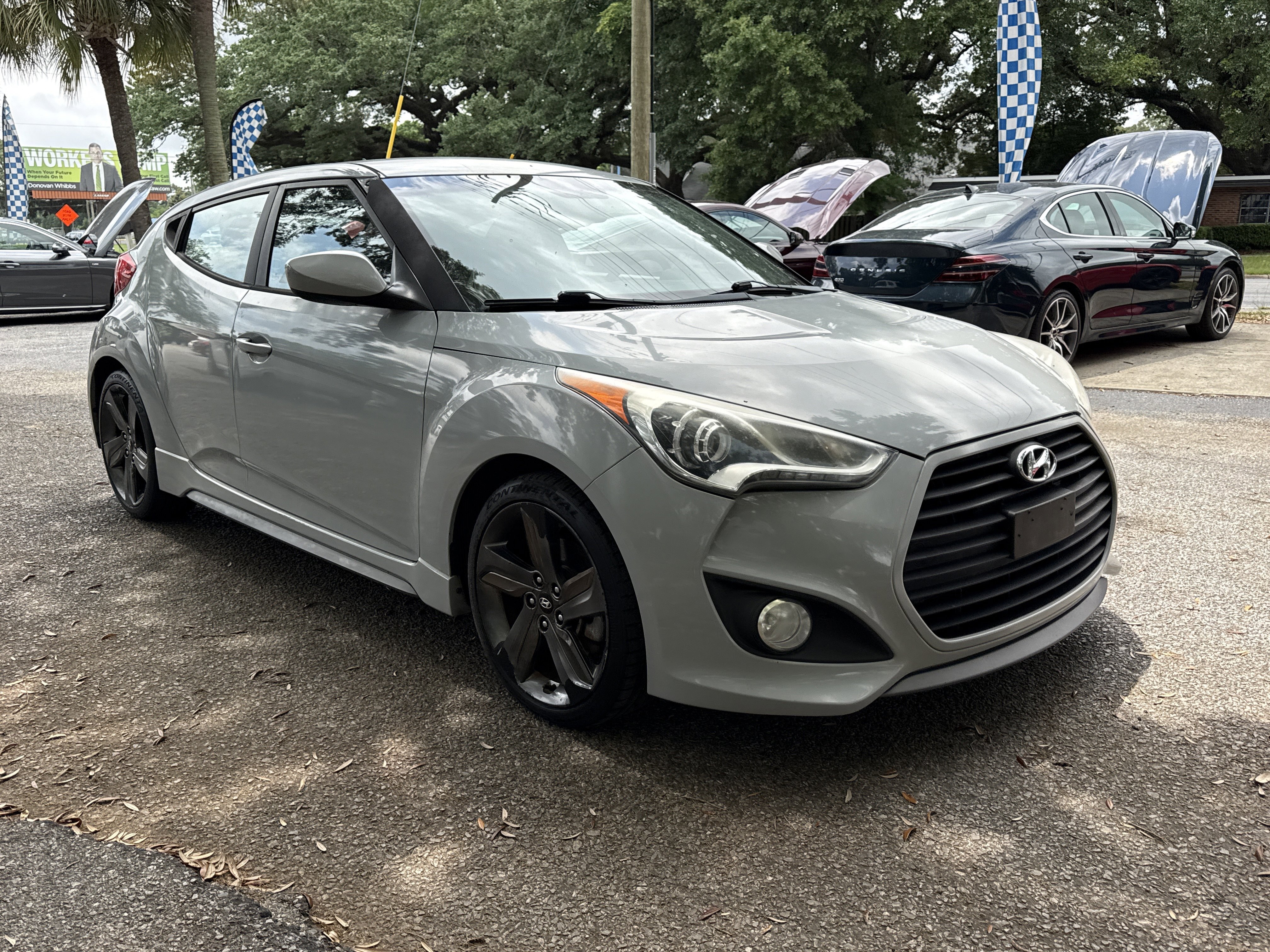 Used 2014 Hyundai Veloster Turbo R-Spec FWD image 7