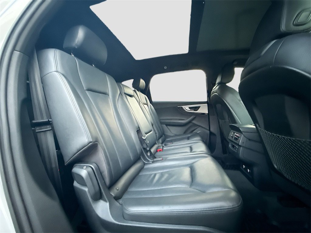Used 2019 Audi Q7 2.0T Premium Plus w/ Premium Plus Package image 32