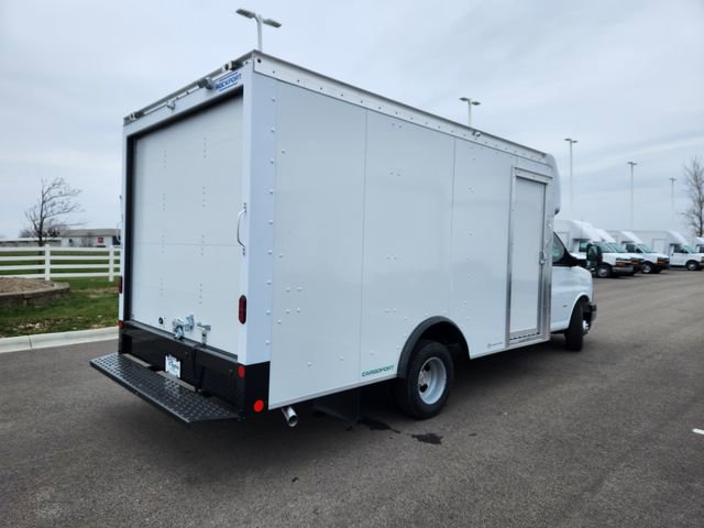 New 2026 Chevrolet Express 3500 w/ Power Convenience Package RWD image 8