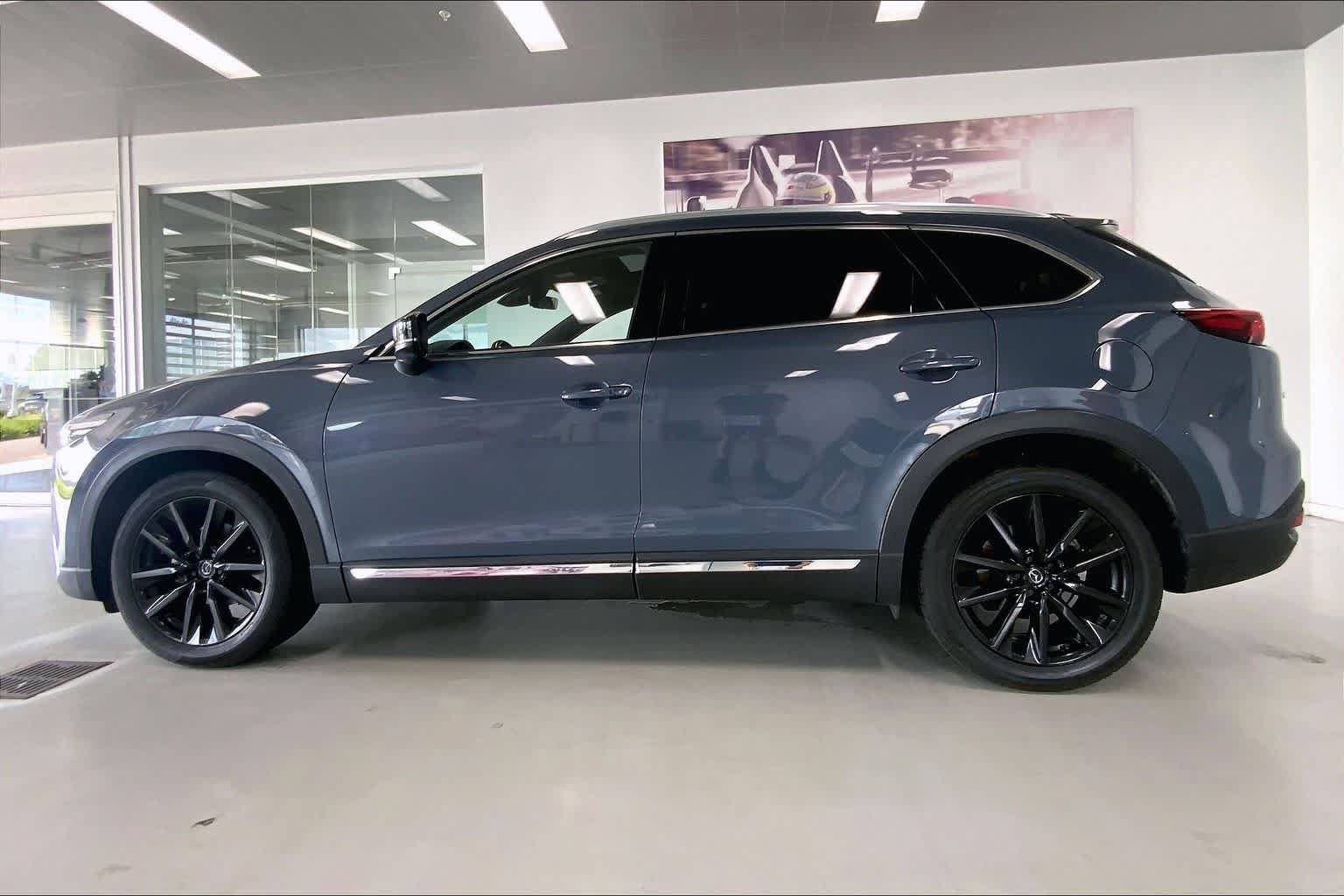 Used 2023 MAZDA CX-9 Carbon Edition AWD/4WD image 3