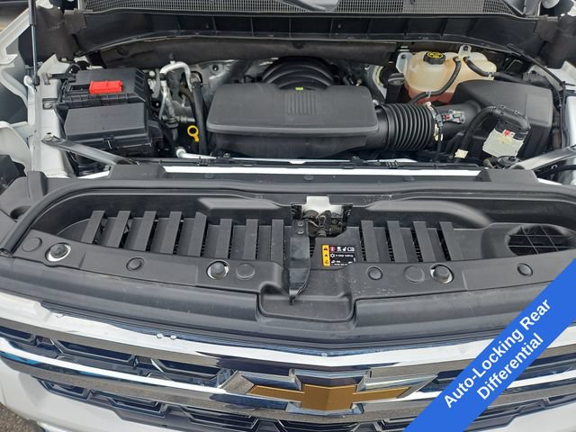 Used 2023 Chevrolet Silverado 1500 LT AWD/4WD image 22