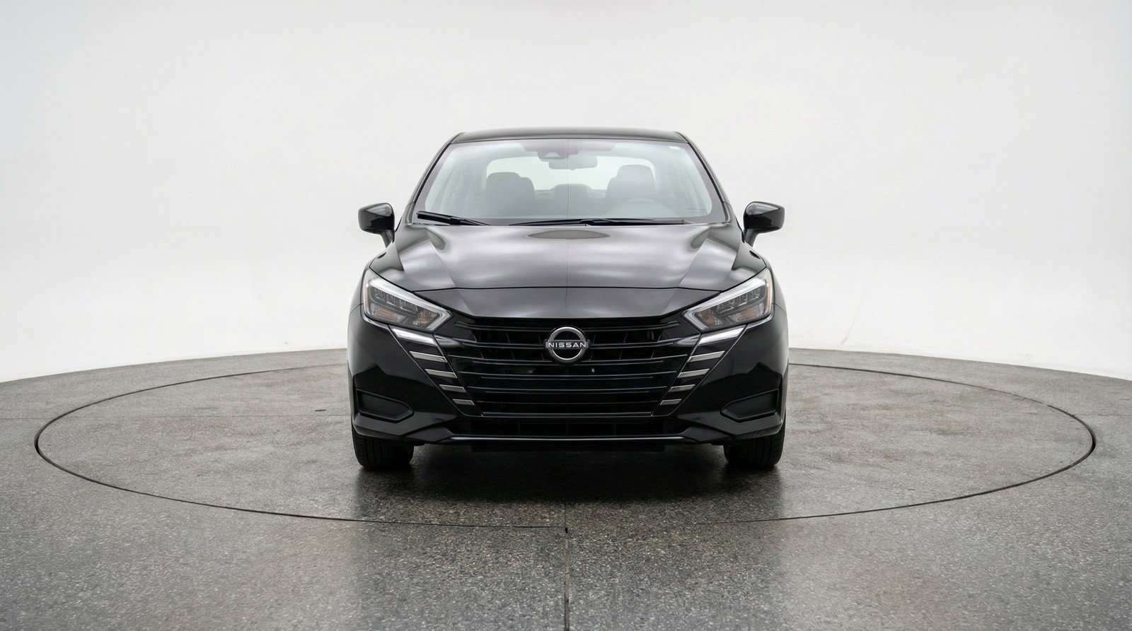 Used 2025 Nissan Versa SV FWD image 2