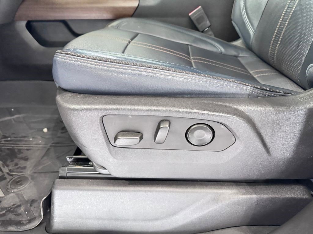 Certified 2023 Chevrolet Silverado 1500 High Country w/ High Country Premium Package image 21