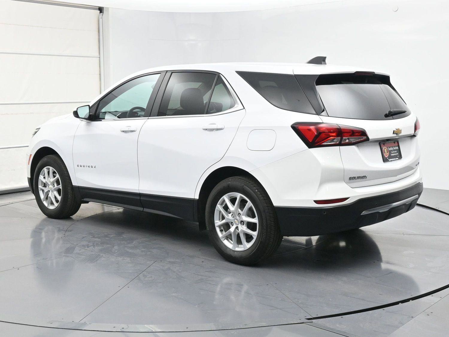 Used 2023 Chevrolet Equinox LT image 23