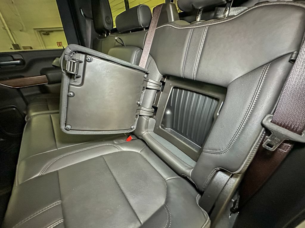 Used 2023 Chevrolet Silverado 2500 High Country AWD/4WD image 35