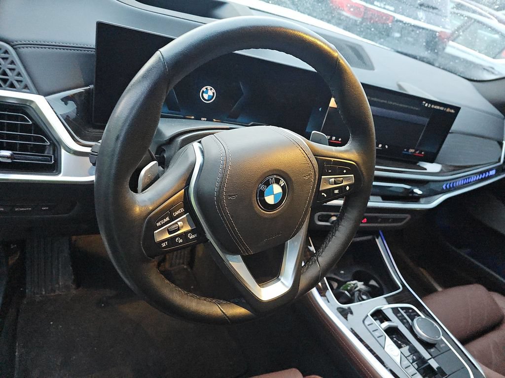Used 2025 BMW X5 xDrive40i AWD/4WD image 6