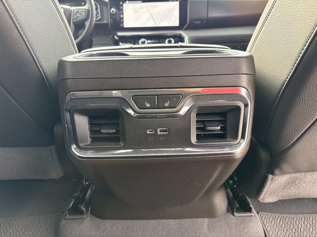 Used 2024 GMC Sierra 1500 Denali w/ Technology Package AWD/4WD image 24