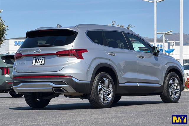 Used 2021 Hyundai Santa Fe SEL image 4