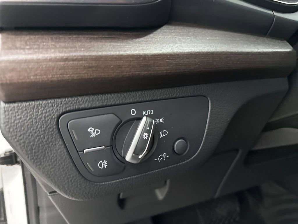 Used 2021 Audi Q5 2.0T Premium Plus w/ Premium Plus Package image 20