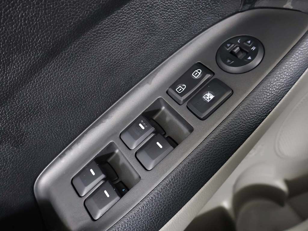 Used 2015 Kia Forte LX FWD image 30