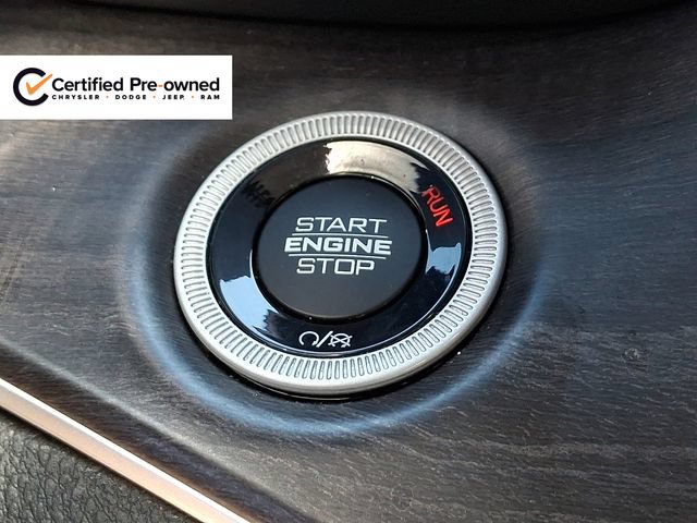 Used 2023 Jeep Grand Cherokee L Limited w/ Black Appearance Package AWD/4WD image 24