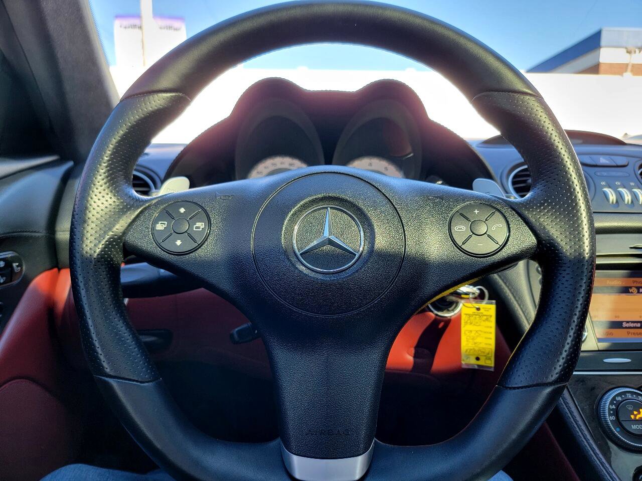 Used 2011 Mercedes-Benz SL 63 AMG image 39