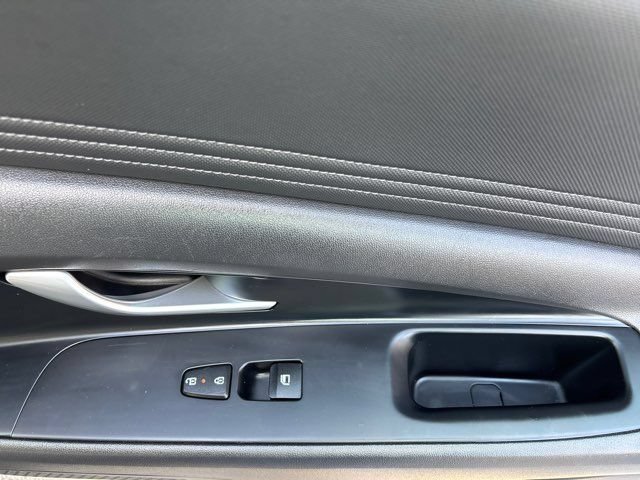 Used 2024 Hyundai Elantra Limited FWD image 56