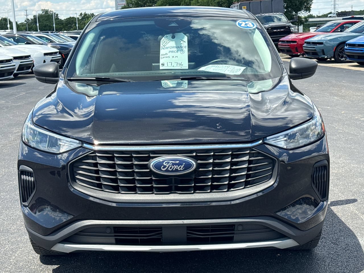 Used 2023 Ford Escape Active w/ Tech Pack #1 AWD/4WD image 8