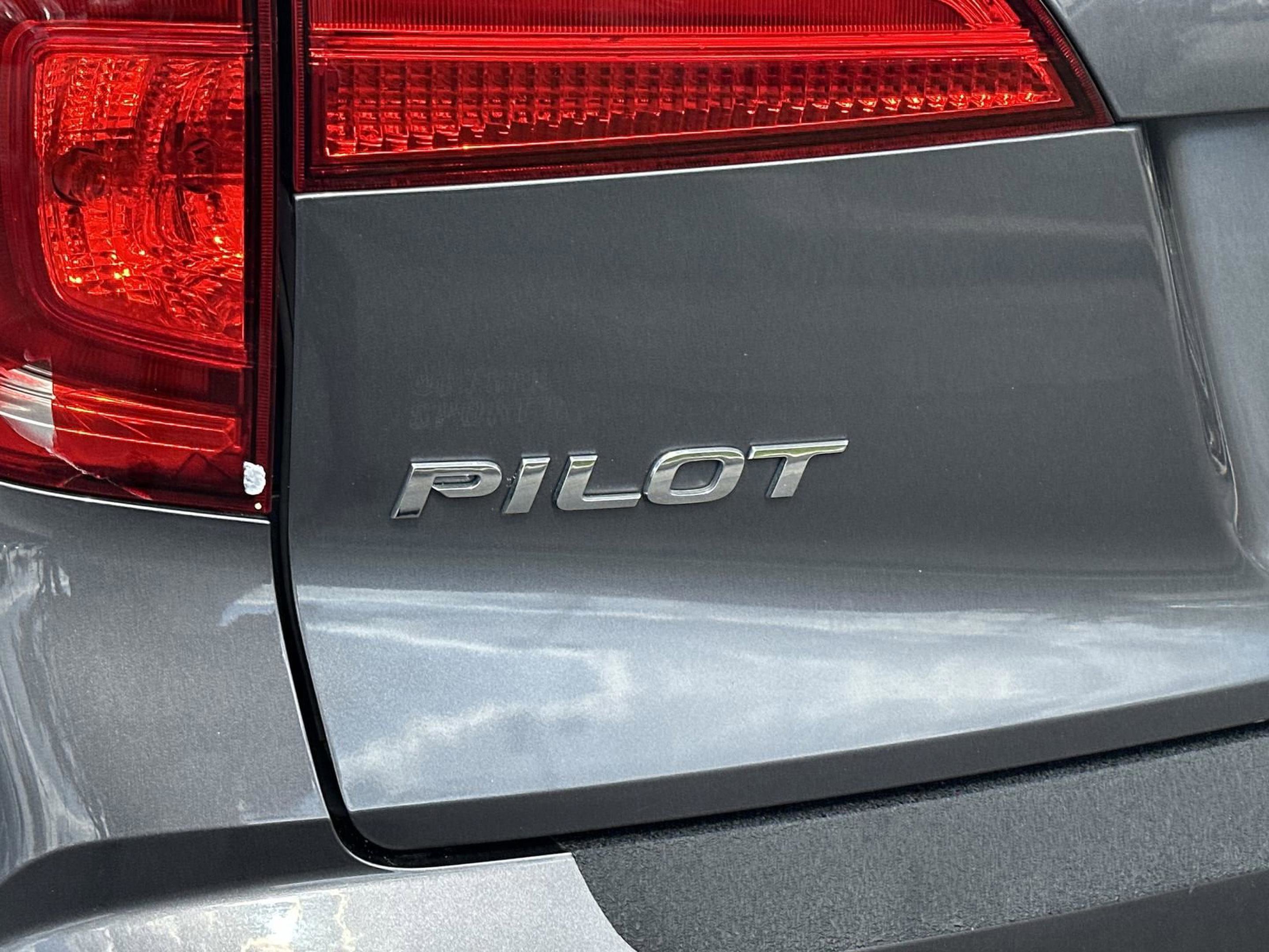 Used 2016 Honda Pilot EX-L image 24