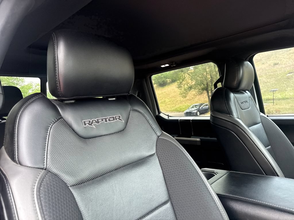 Used 2019 Ford F150 Raptor w/ Equipment Group 802A Luxury AWD/4WD image 30