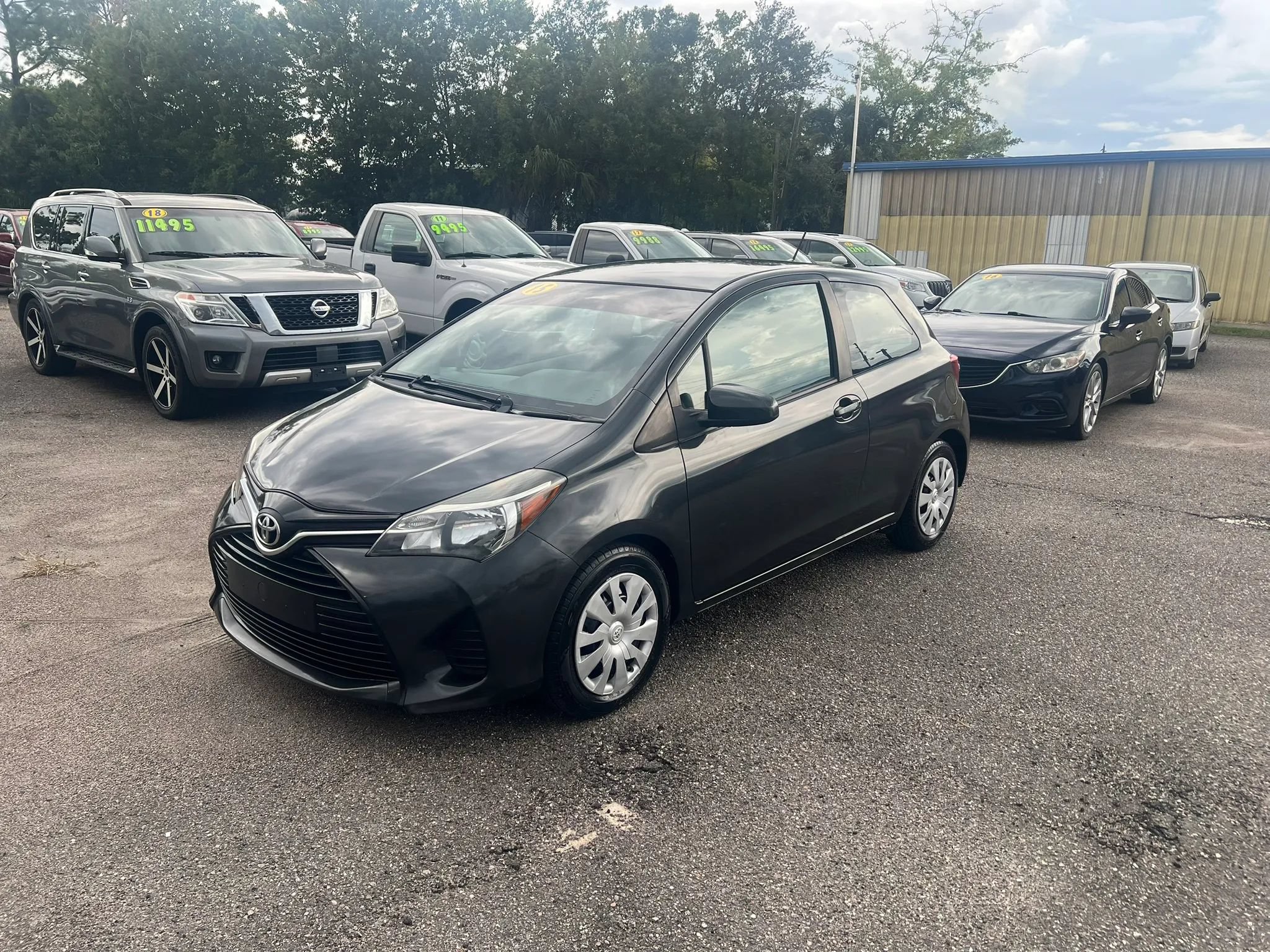 Used 2015 Toyota Yaris L FWD image 2