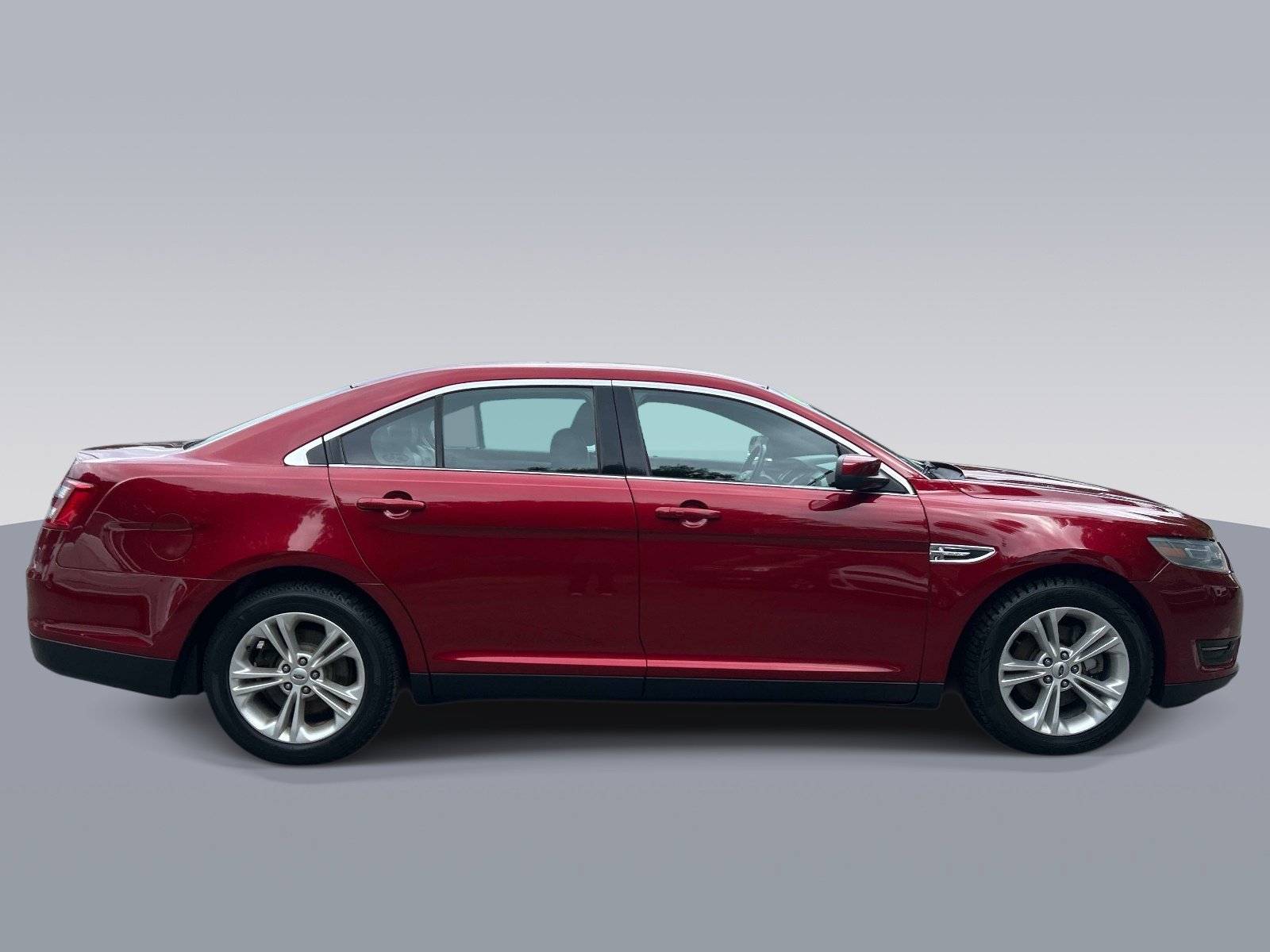 Used 2015 Ford Taurus SEL w/ Equipment Group 201A FWD image 2