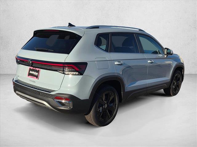 New 2026 Volkswagen Taos SE FWD video 2