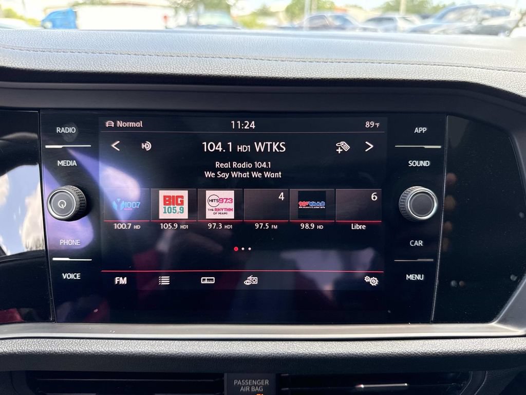 Used 2019 Volkswagen Jetta SEL FWD image 29