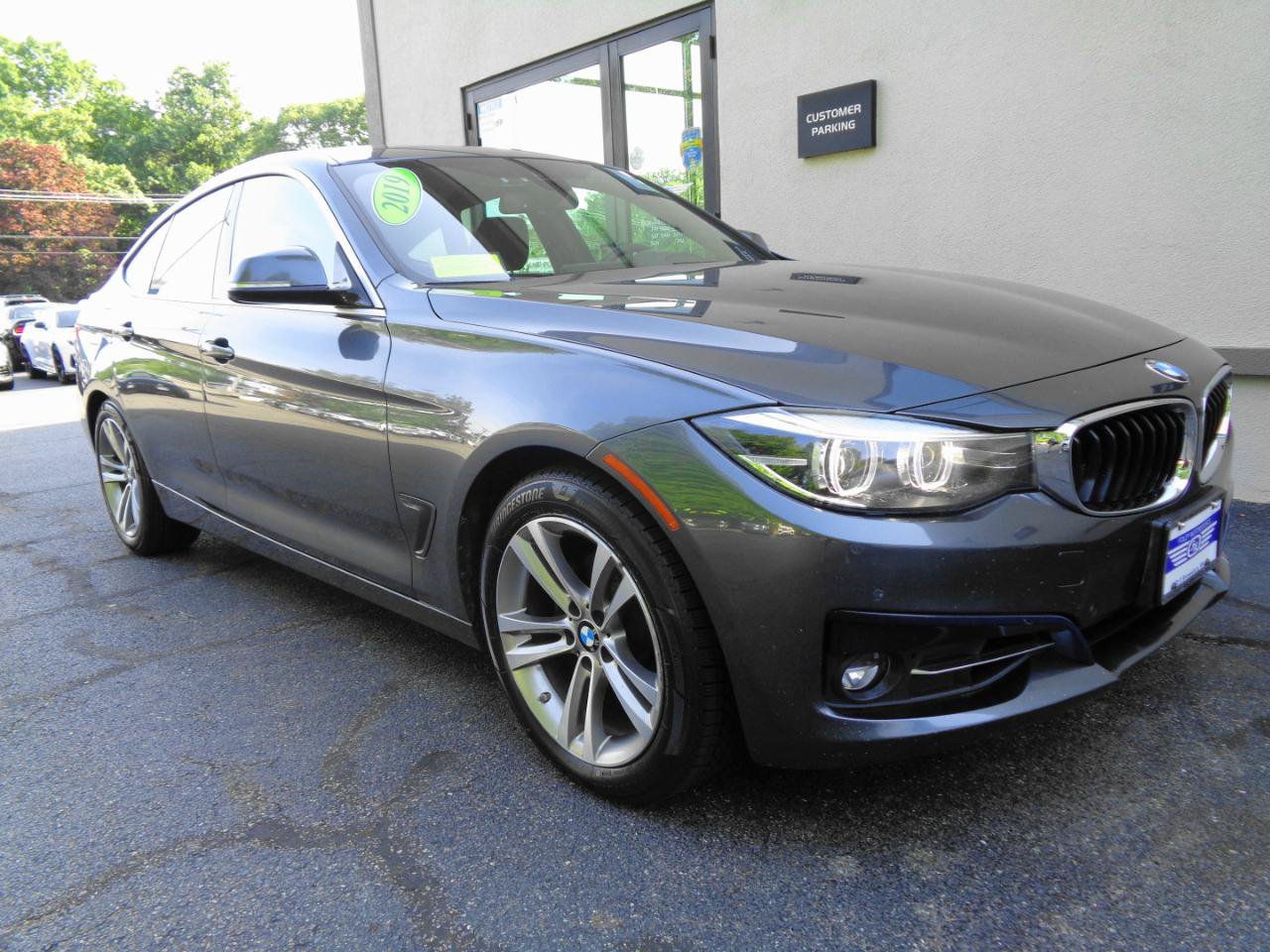 Used 2019 BMW 330i Gran Turismo xDrive w/ Convenience Package AWD/4WD image 2
