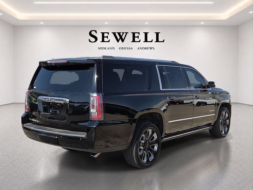 Used 2018 GMC Yukon XL Denali w/ Denali Ultimate Package AWD/4WD image 4