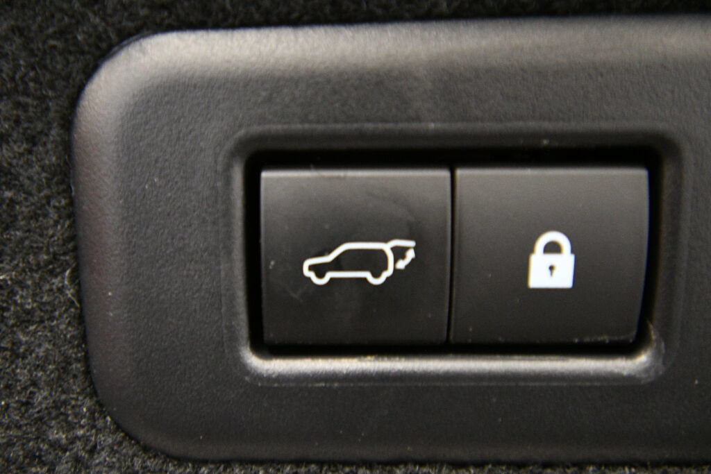 Used 2021 Lexus RX 350L Premium w/ Premium Package AWD/4WD image 25